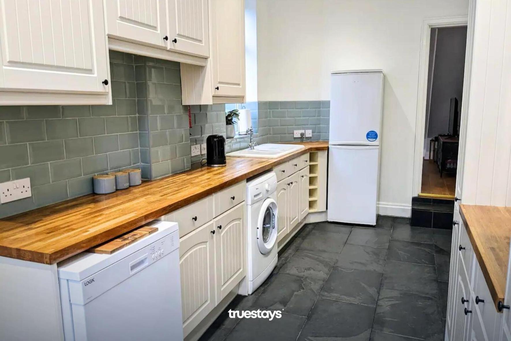 Crawford House - Stunning 2 Bedroom House In Manchester Exterior photo